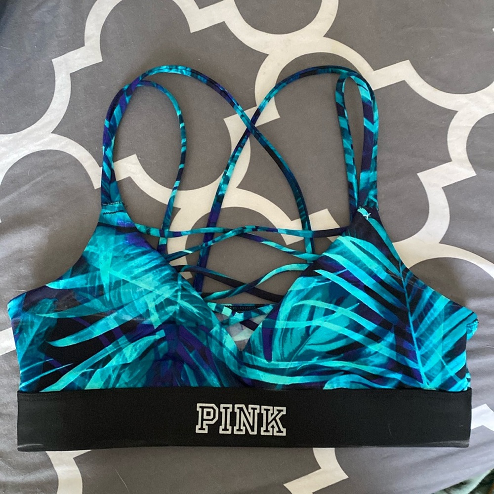 Sports bra